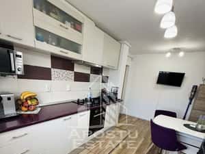 Apartament 3 camere de vanzare, etaj 3, zona Girocului, Timisoara — miniatura 4