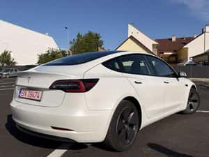 Tesla Model 3 Berlină 2021, 99.830 km, Electric - 20.800 EUR — miniatura 4