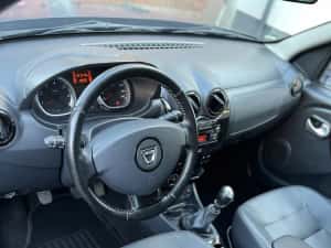 Dacia Duster 4x4 PRESTIGE  Euro5  WEBASTO  Import Germania — miniatura 4