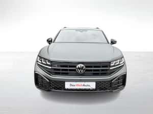 Volkswagen Touareg – SUV elegant, potrivit pentru confort — miniatura 2