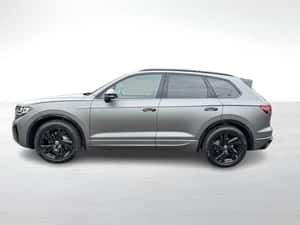 Volkswagen Touareg – SUV elegant, potrivit pentru confort — miniatura 3