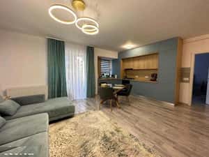 Apartament 3 camere , mobilat și utilat cu boxă și  loc de parcare — miniatura 2