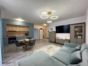 Apartament 3 camere , mobilat și utilat cu boxă și  loc de parcare — miniatura 3