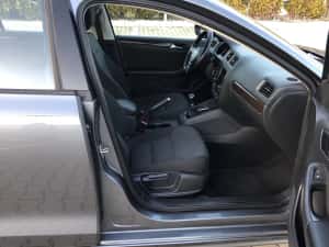 VW Jetta an 10/2016 2.0tdi 81kw 110cp climatronic navigatie euro6 — miniatura 7