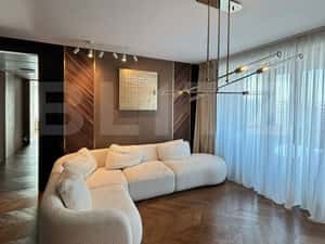 Apartament cu 4 camere 134,7 mp, 2 balcoane, 2 parcari, zona Iulius Ma