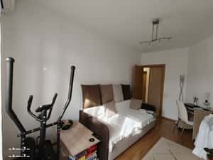 Apt 2 camere decomandat, 50 mp, bloc boutique 2007, 8 min metrou Pacii — miniatura 3