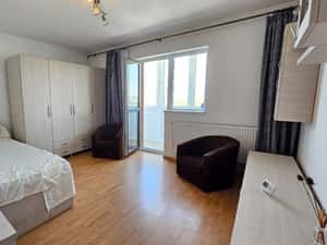 Garsoniera Tractorul-Coresi,mobilata-utilata,360 Euro — miniatura 6