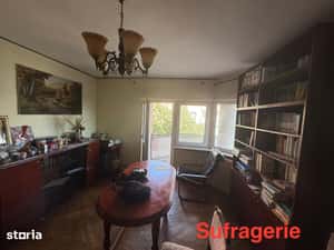 Apartament 3 camere  și 2 balcoane ultracentral Rm. Vâlcea — miniatura 5