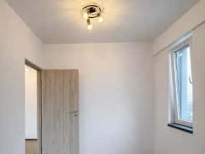 Exclusivitate! Apartament decomandat 2 camere, etaj intermediar, Str. Teilor — miniatura 7