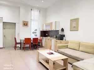 Apartament ultracentral cu 2 camere | Palatul Apollo Oradea
