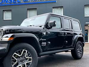 Jeep Wrangler Automată 272 HP Benzină