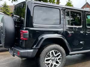 Jeep Wrangler Automată 272 HP Benzină — miniatura 2