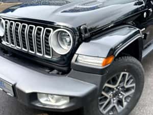 Jeep Wrangler Automată 272 HP Benzină — miniatura 3