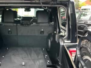Jeep Wrangler Automată 272 HP Benzină — miniatura 4