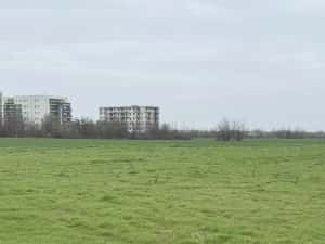 Teren zona Hipodrom 3000 mp — miniatura 3