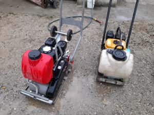 Placa compactoare vibranta de la 60kg la 260kg — miniatura 7