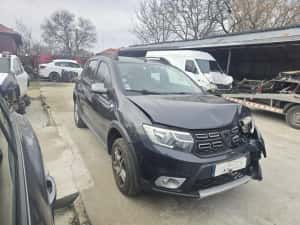 DACIA Sandero Stewpay la cheie 2018 0.9 TCE 80.000 km  Avariat  Lovit — miniatura 3