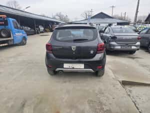 DACIA Sandero Stewpay la cheie 2018 0.9 TCE 80.000 km  Avariat  Lovit — miniatura 4