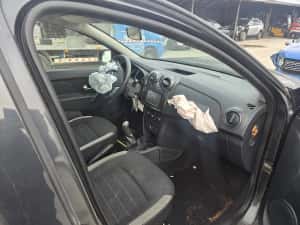 DACIA Sandero Stewpay la cheie 2018 0.9 TCE 80.000 km  Avariat  Lovit — miniatura 8