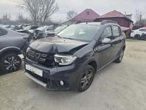 DACIA Sandero Stewpay la cheie 2018 0.9 TCE 80.000 km  Avariat  Lovit — miniatura 10