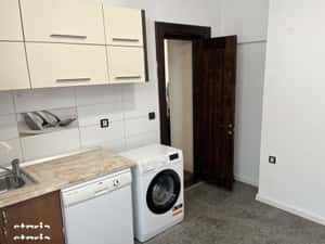 Apartament 4 camere zona Victoriei, Gara de Nord, sup.117 mp. — miniatura 3