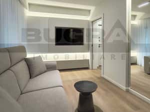 Garsoniera lux, 28mp, balcon, etaj intermediar, parcare, zona centrala