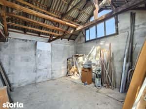 Casa renovabila central, aproape de Magheru, curte comuna, teren — miniatura 5