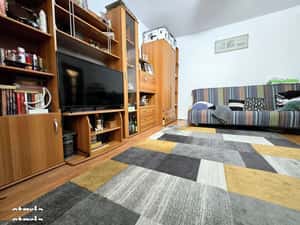 Apartament 2 camere decomandat 13 Septembrie, Bucuresti — miniatura 1