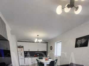 Apartament 3 camere de vanzare in Universitatii Oradea, Oradea