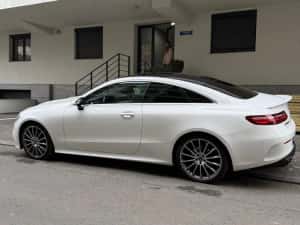 Mercedes E220 Coupe  4 Matic AMG PLUS — miniatura 3