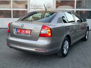 Skoda Octavia Face-lift 2011/adus recent — miniatura 5