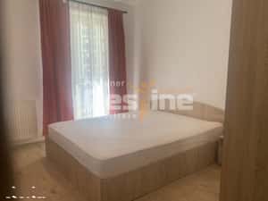 Studio 50 mp etaj intermediar, loc de parcare si boxa, situat in Kaspe — miniatura 3