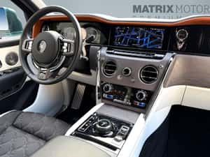 Rolls-Royce Cullinan SUV second-hand de vânzare — miniatura 7