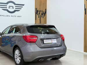 Mercedes-Benz A 180 Hatchback 2014, 244.000 km — miniatura 5