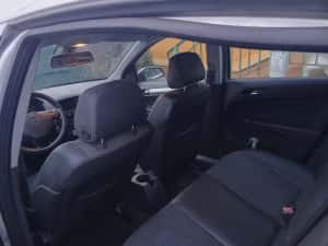 Opel Astra H, 1.7, an 2010 — miniatura 5