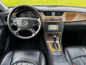 Vand mercedes  BENZ CLS 320 AMG — miniatura 2