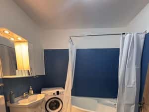 Apartament de 52 mp+10 mp balcon, parter inalt, zona Terra — miniatura 5