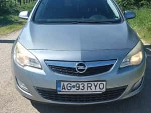 Opel astra J 1.7 cdti — miniatura 9