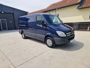 Mercedes Sprinter 319 — miniatura 2