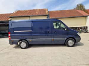 Mercedes Sprinter 319 — miniatura 5