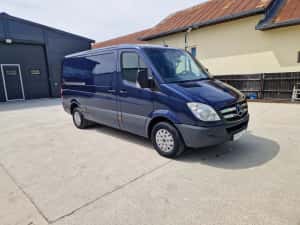 Mercedes Sprinter 319 — miniatura 10