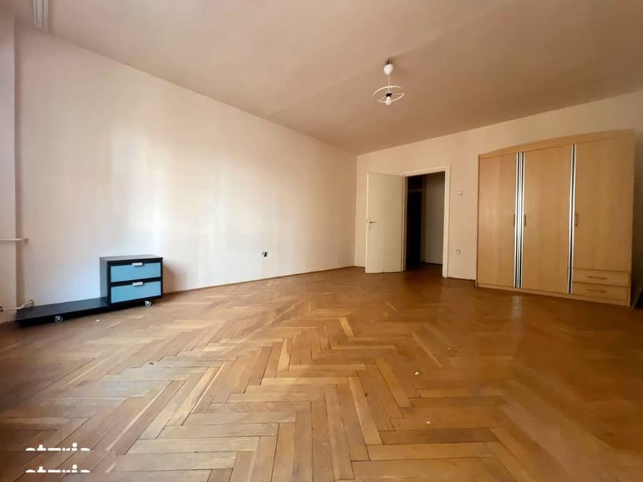 Apartament cu 3 camere, 75 mp utili, etaj 4 - Zona Lipovei — fotografie 1 din 6