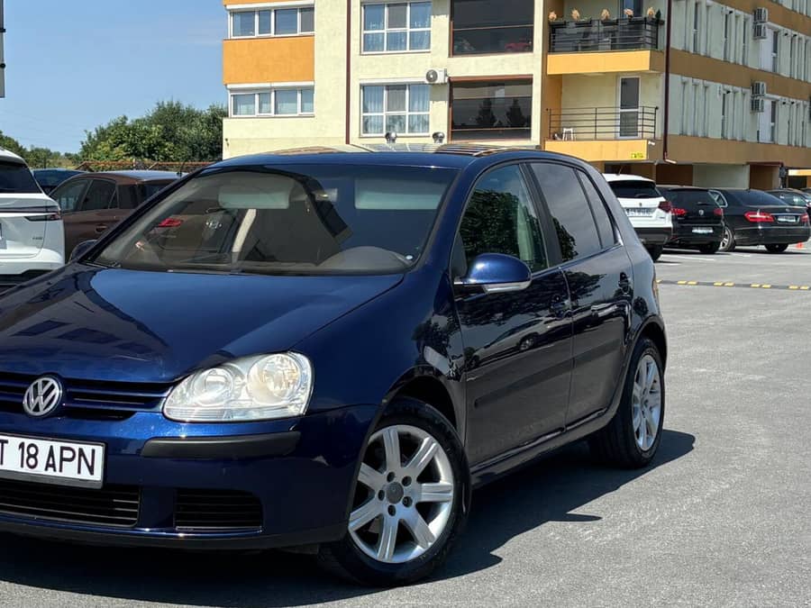 Volkswagen Golf 5, 1.9 tdi. 105 cai, an 2006, albastru — fotografie 1 din 7