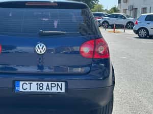 Volkswagen Golf 5, 1.9 tdi. 105 cai, an 2006, albastru — miniatura 3