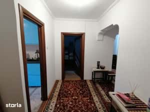 Apartament 2 camere et 1 (ACTIVITATE DE BIROU) zona Biblioteca Jud — miniatura 6