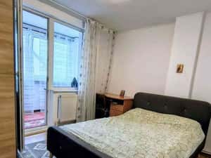 Vând apartament 4 camere ultracentral,deasupra Restaurantului Latuno — miniatura 3
