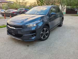 Kia X ceed 2022 plug-in hybrid — miniatura 2