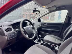 Ford Focus 1.4i - 159.000 km - Pret FIX — miniatura 8