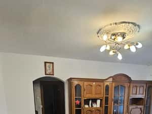 2 camere semidecomandat zona Narcisa — miniatura 4