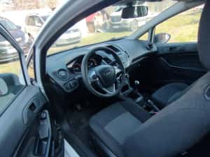 Ford fiesta 2016 benzina 1.4 perfecta stare Garanție — miniatura 5